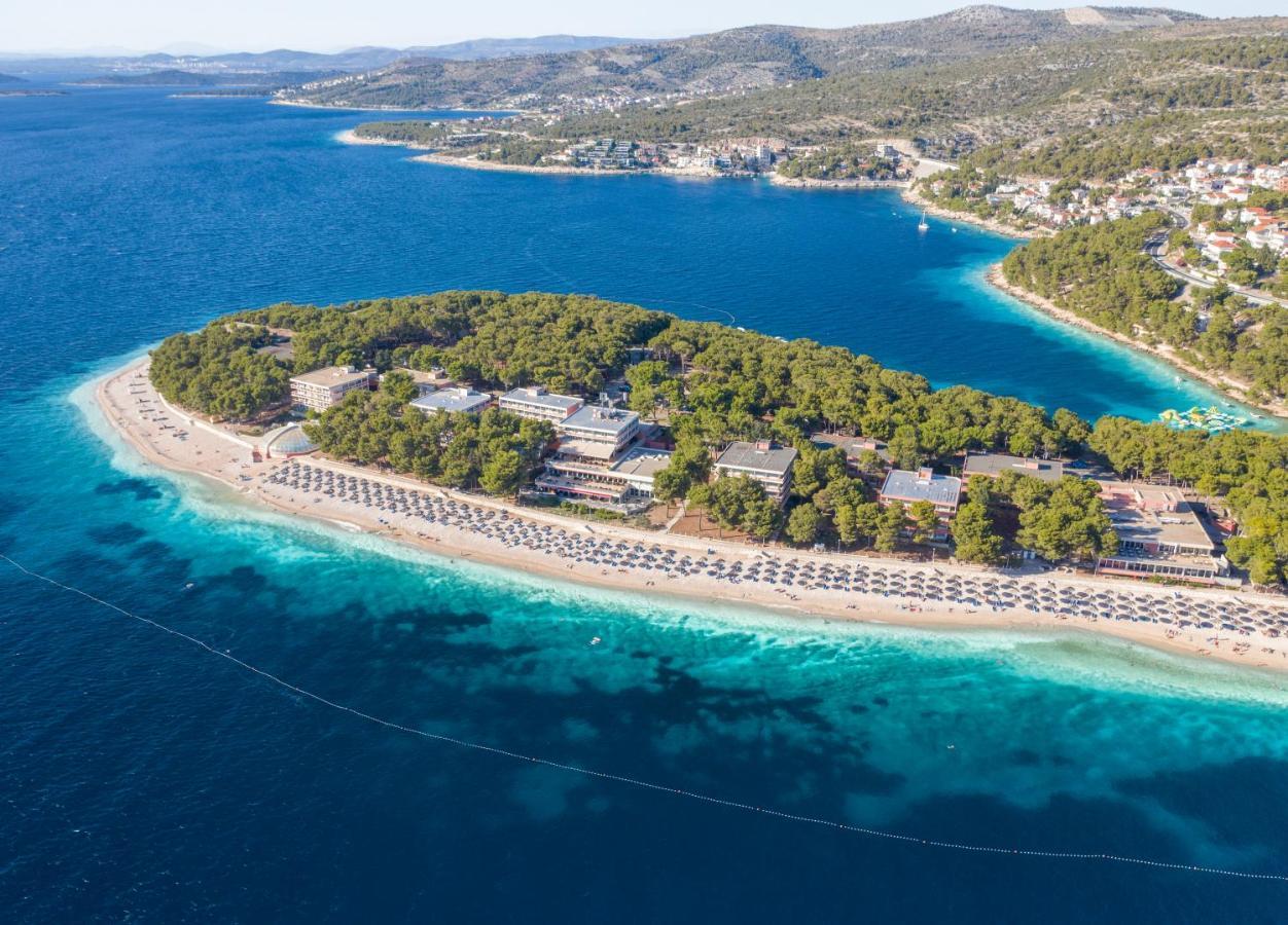 Hotel Zora Pavilions Primošten Esterno foto