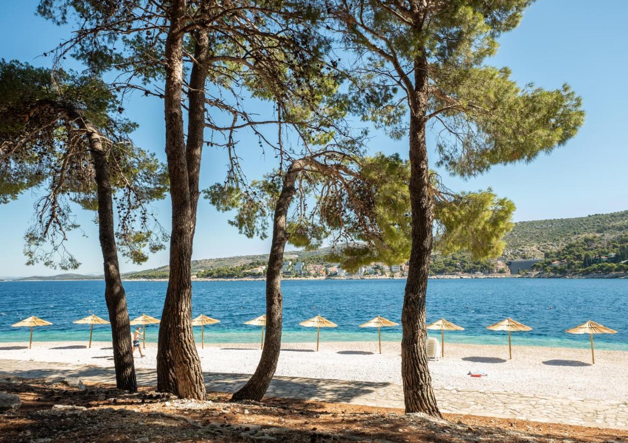Hotel Zora Pavilions Primošten Esterno foto